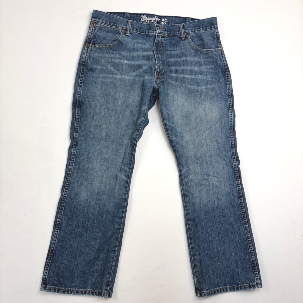 Wrangler Retro Slim Boot Jeans Mens 38x30 Medium Wash Blue Denim Western Cowboy